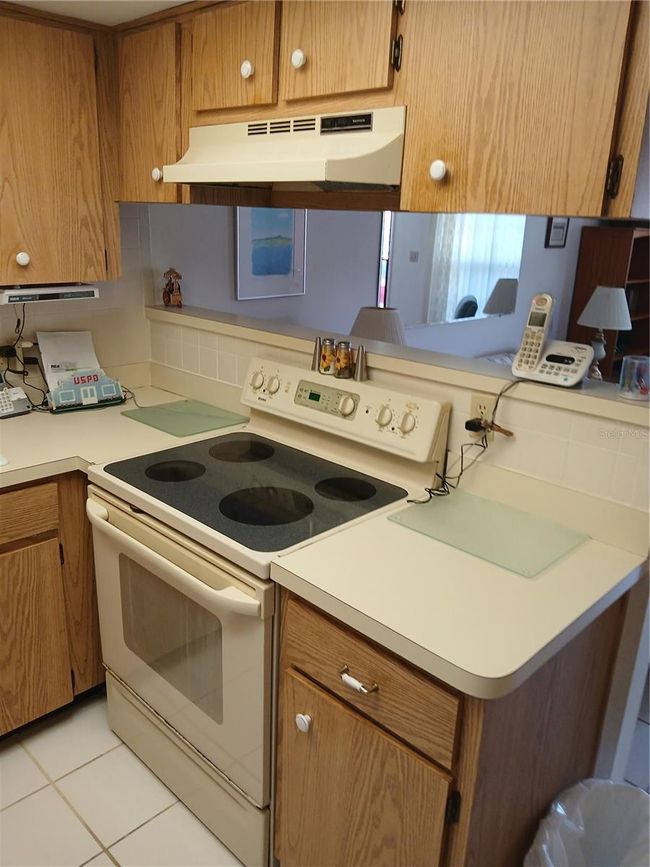 KITCHEN | Image 7