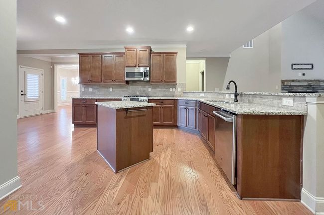 4540 Brighton View Trl, House other with 3 bedrooms, 3 bathrooms and null parking in Cumming GA | Image 55