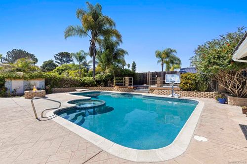 1-2-1510 Orangeview Dr, Encinitas, CA, 92024-4748 | Card Image