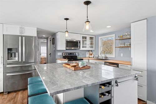 unit-433-100 Deforest Rd, Montauk, NY, 11954-9666 | Card Image