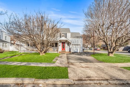 2261 Mountain Ave, Scotch Plains, NJ, 07076-1365 | Card Image