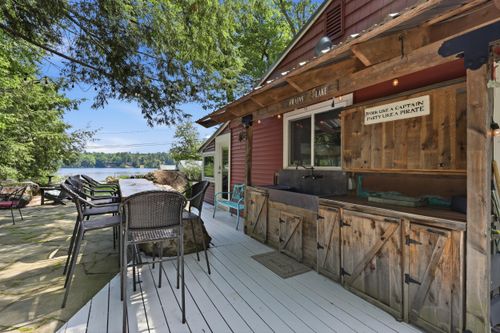 470 Mica Point Rd, Barrington, NH, 03825-5380 | Card Image