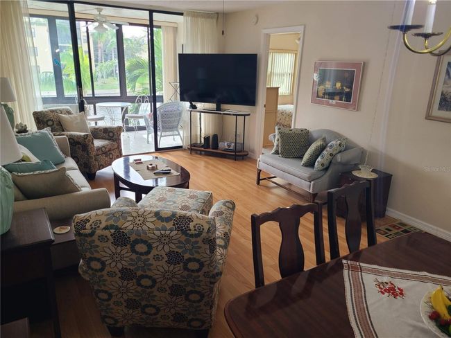 APT-6214 - 14130 Rosemary Ln, Condo with 2 bedrooms, 2 bathrooms and null parking in LARGO FL | Image 6