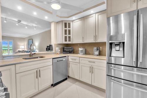 apt-301-7286 Huntington Ln, Delray Beach, FL, 33446-2924 | Card Image