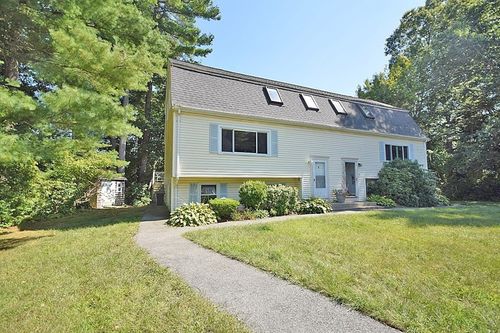 8-8 Connors Cir, Randolph, MA, 02368 | Card Image