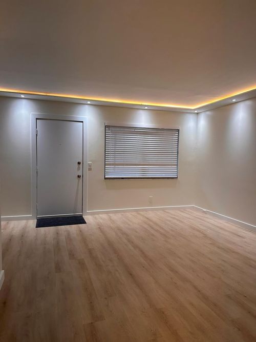 apt-205b-850 Sw 133rd Ter, Pembroke Pines, FL, 33027-7006 | Card Image