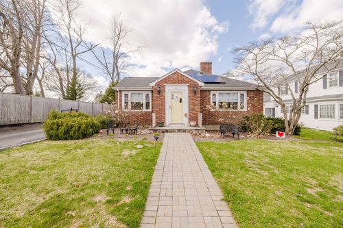 554 Madison St, Fall River, MA, 02720-5604 | Card Image