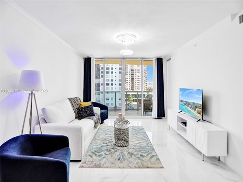 639-available-june-3-2501 S Ocean Dr, Hollywood, FL, 33019-2657 | Card Image