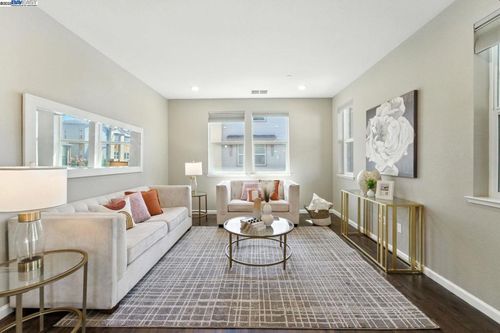 418 Desert Holly St, Milpitas, CA, 95035-3240 | Card Image