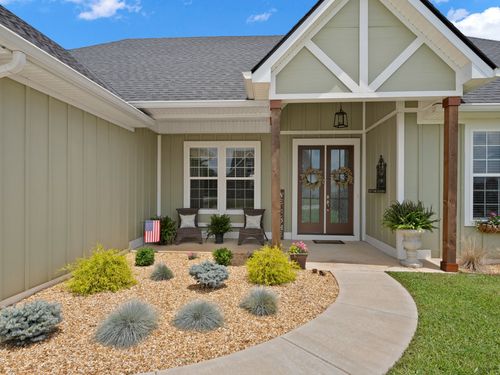 246 Lookout Dr, Winchester, TN, 37398-2453 | Card Image