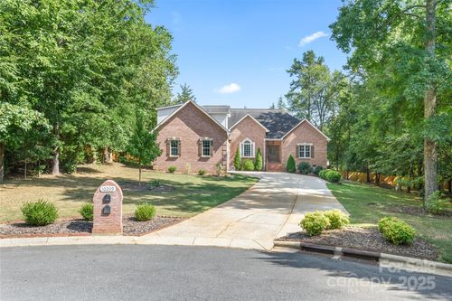 10209 Maple Haven Ct, Mint Hill, NC, 28227-8952 | Card Image