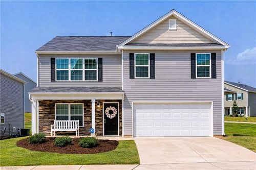 5021 Black Forest Dr, Greensboro, NC, 27405-9805 | Card Image