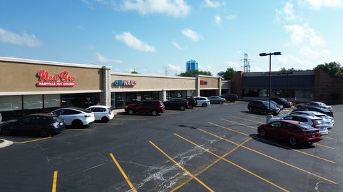 9347 N Milwaukee Ave, Niles, IL, 60714-1303 | Card Image