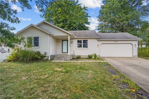 1743 Ansley Way, Salem, OH, 44460-3631 | Card Image