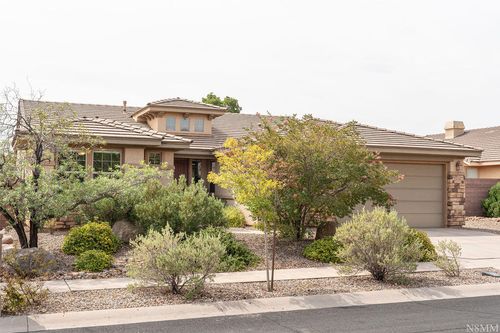 2646 E Spring Canyon Dr, Washington, UT, 84780-2500 | Card Image
