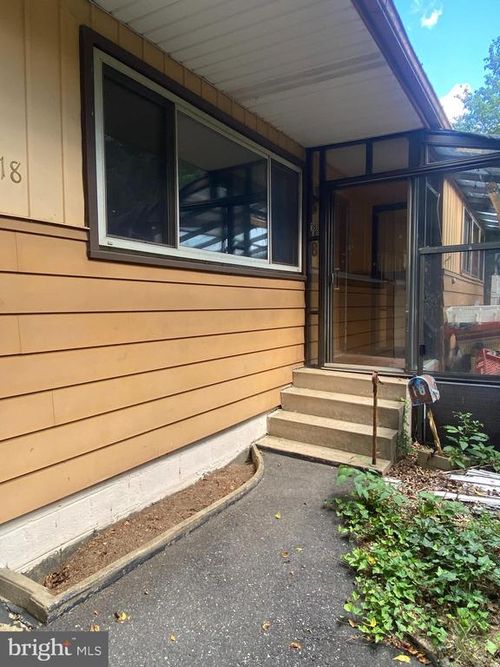 18 Whittier Ave, MOORESTOWN, NJ, 08057-1531 | Card Image