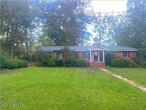 42 E 5th Avenue, Morton, MS, 39117 | Card Image