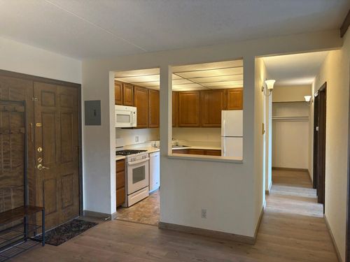 407-6730 Vernon Ave S, Edina, MN, 55436-1843 | Card Image