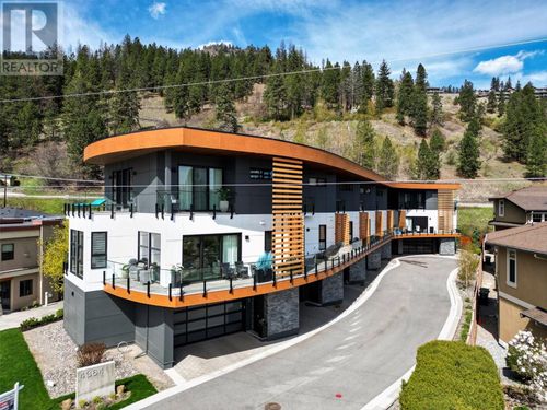 5-4364 Beach Ave, Peachland, BC, V0H1X6 | Card Image