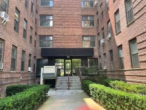 apt-1k-2232 Brigham St, Brooklyn, NY, 11229-6129 | Card Image