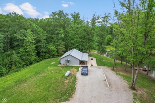 3391 W County Road 1125 N, Seymour, IN, 47274-5508 | Card Image