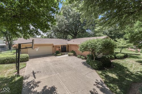 413 Beechview Ln, Indianapolis, IN, 46217-4906 | Card Image