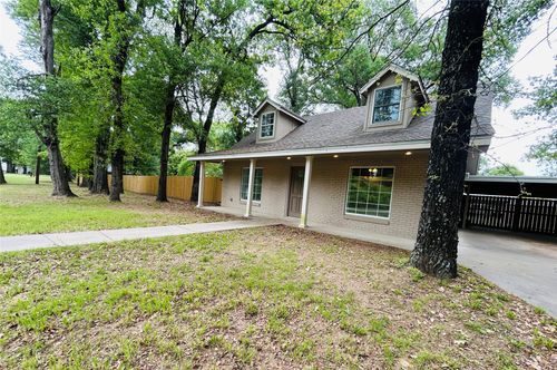 921 Bradleys Bnd, Tool, TX, 75143-2212 | Card Image