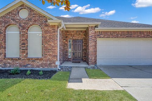 952 Crannog Way, Conroe, TX, 77301-4132 | Card Image