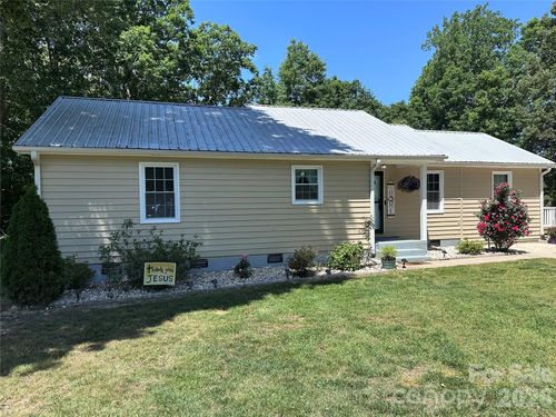 1105 Woodside Dr, Salisbury, NC, 28146-7864 | Card Image