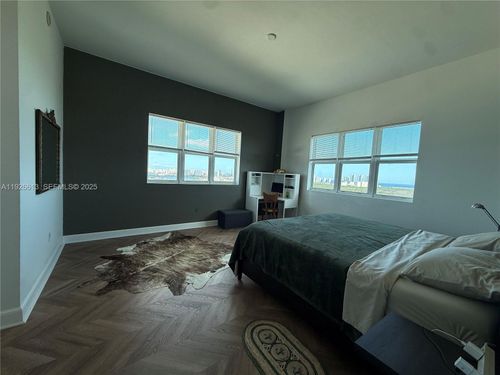 apt-2601-15051 Royal Oaks Ln, North Miami, FL, 33181-2462 | Card Image