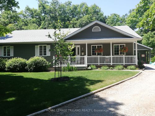 8846 Timberwood Trail, Grand Bend, ON, N0M1T0 | Card Image