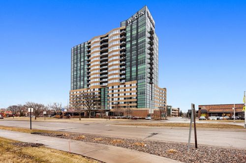 1302-3209 Galleria, Edina, MN, 55435 | Card Image