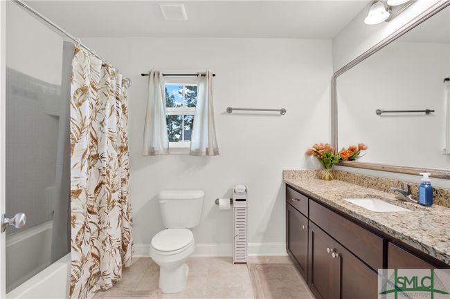 Bathroom # 3 with granite countertops, tub/shower combo | Image 35