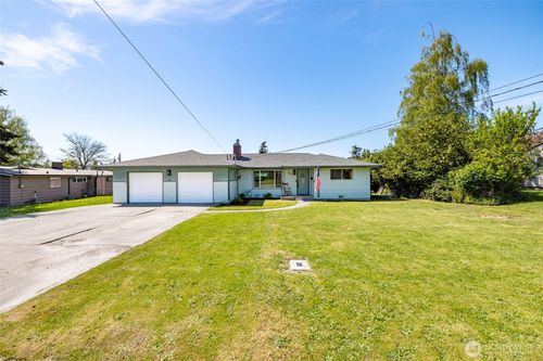 471 Se Glencoe St, Oak Harbor, WA, 98277-3762 | Card Image