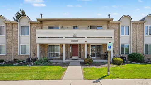 44413 Savery Dr, Canton, MI, 48187-2929 | Card Image