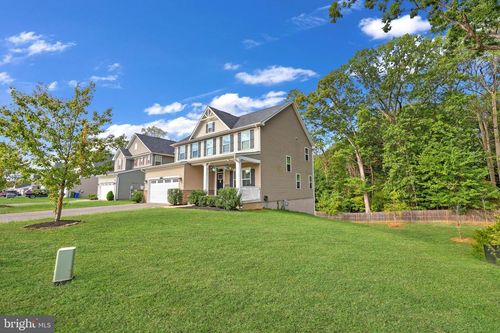 305 Courthouse Manor Dr, STAFFORD, VA, 22554-7351 | Card Image
