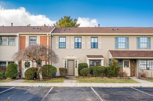 46 Carlisle Ct, Somerset, NJ, 08873-4404 | Card Image