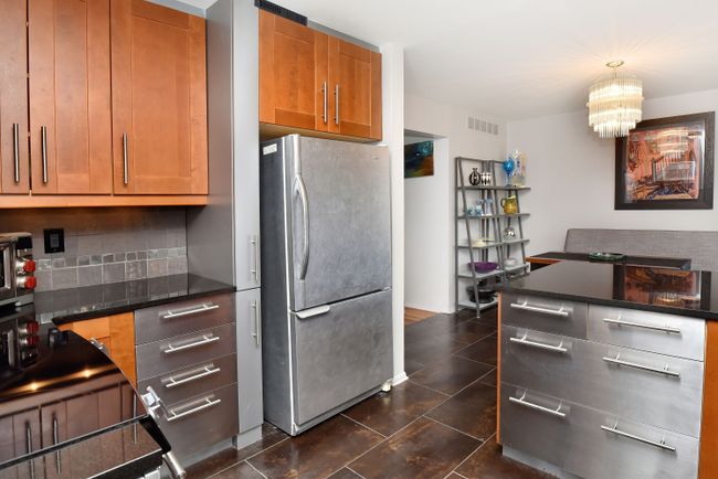 C-2 - 42266 Woodward Ave, Condo with 2 bedrooms, 2 bathrooms and null parking in Bloomfield Hills MI | Image 10