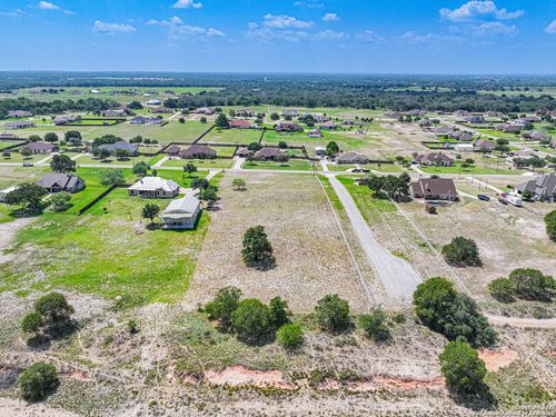 213 Abrego Lake Dr, Floresville, TX, 78114-6611 | Card Image