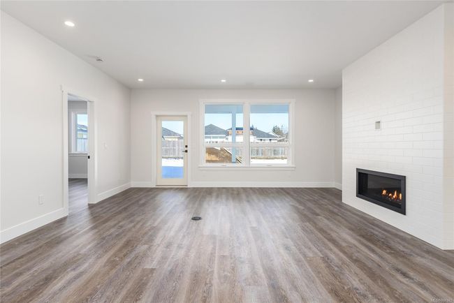2876 Carlisle Lane, House other with 3 bedrooms, 2 bathrooms and 4 parking in Cumberland BC | Image 25