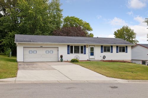 414 4th Ave Sw, Lonsdale, MN, 55046-9501 | Card Image