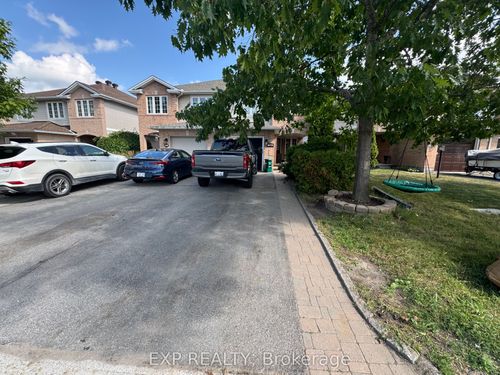 272 Claridge Dr, Nepean, ON, K2J5B9 | Card Image