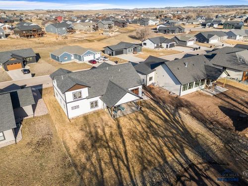 3852 E Beartooth Loop, Spearfish, SD, 57783-7714 | Card Image