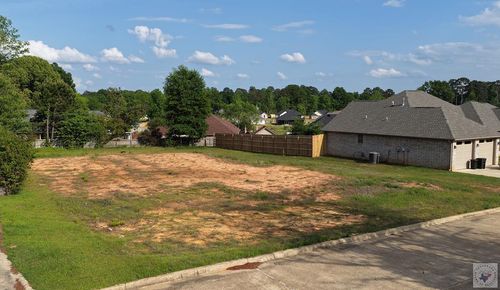 41 Williams Cir, Wake Village, TX, 75501-1600 | Card Image