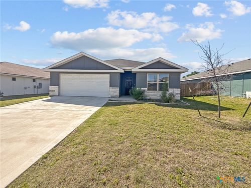 822 Freedom Cir, Nolanville, TX, 76559-2556 | Card Image