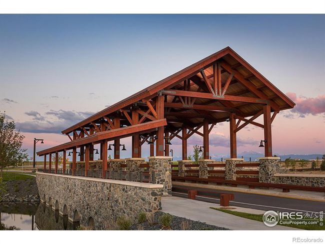 COMMUNITY MONUMENT | Image 39