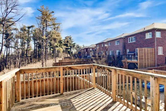 37 Upper Canada Crt, House other with 4 bedrooms, 3 bathrooms and 2 parking in Georgetown ON | Image 28