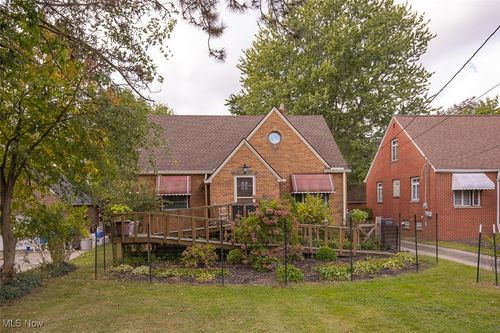 6630 York Rd, Parma Heights, OH, 44130-4076 | Card Image