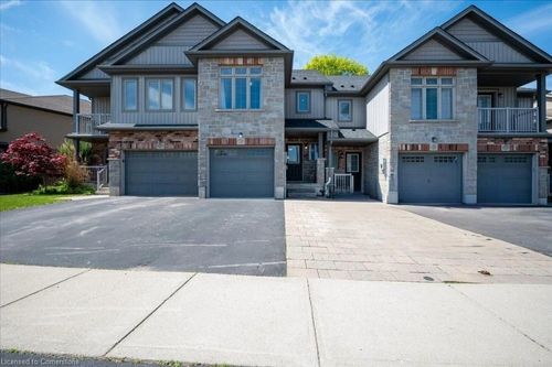 175 Maitland St, Kitchener, ON, N2R0C3 | Card Image