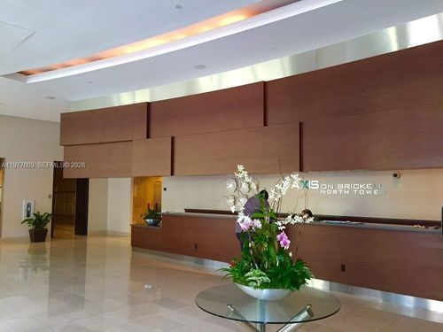 1823-n-1111 Sw 1st Ave, Miami, FL, 33130-5401 | Card Image